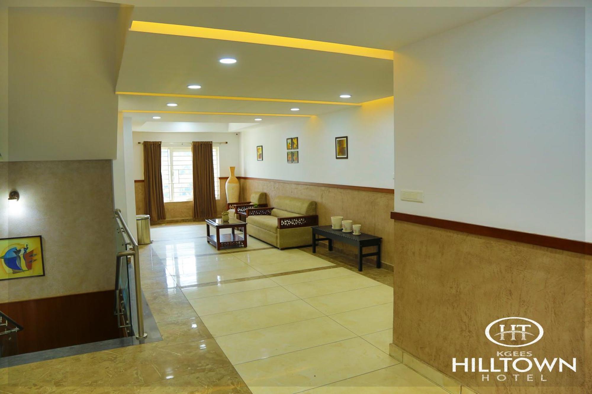 Kgees - Hill Town Hotel Kattappana Экстерьер фото