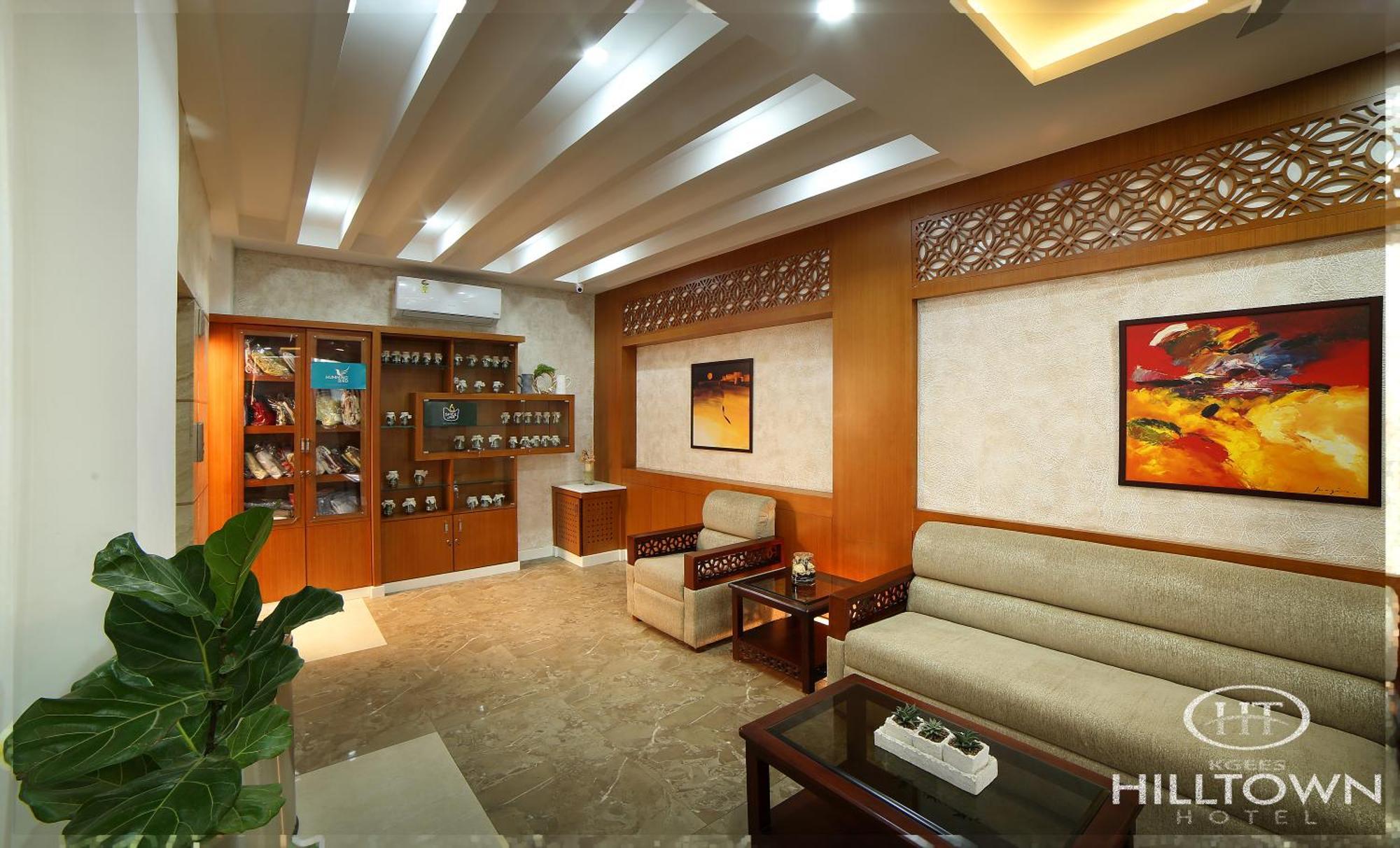 Kgees - Hill Town Hotel Kattappana Экстерьер фото