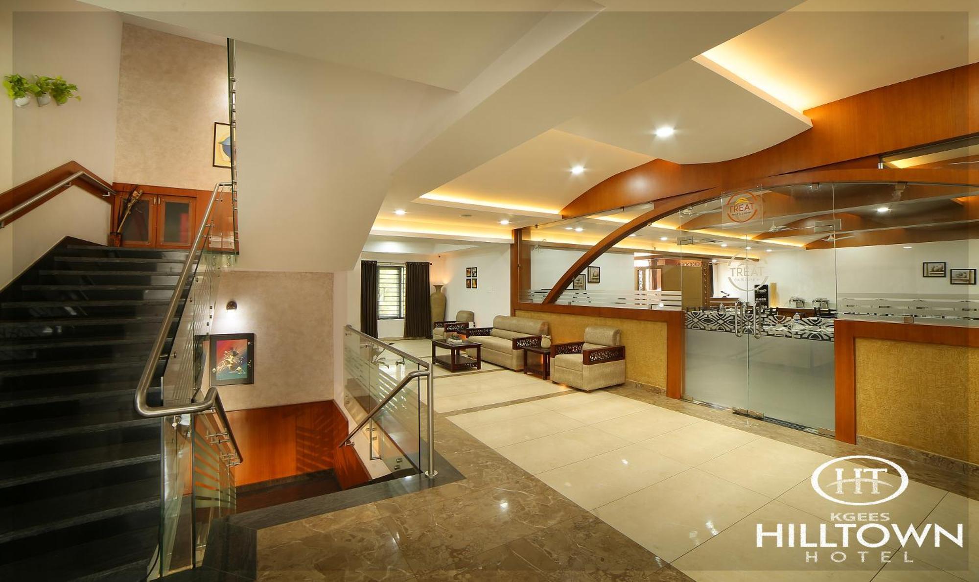 Kgees - Hill Town Hotel Kattappana Экстерьер фото